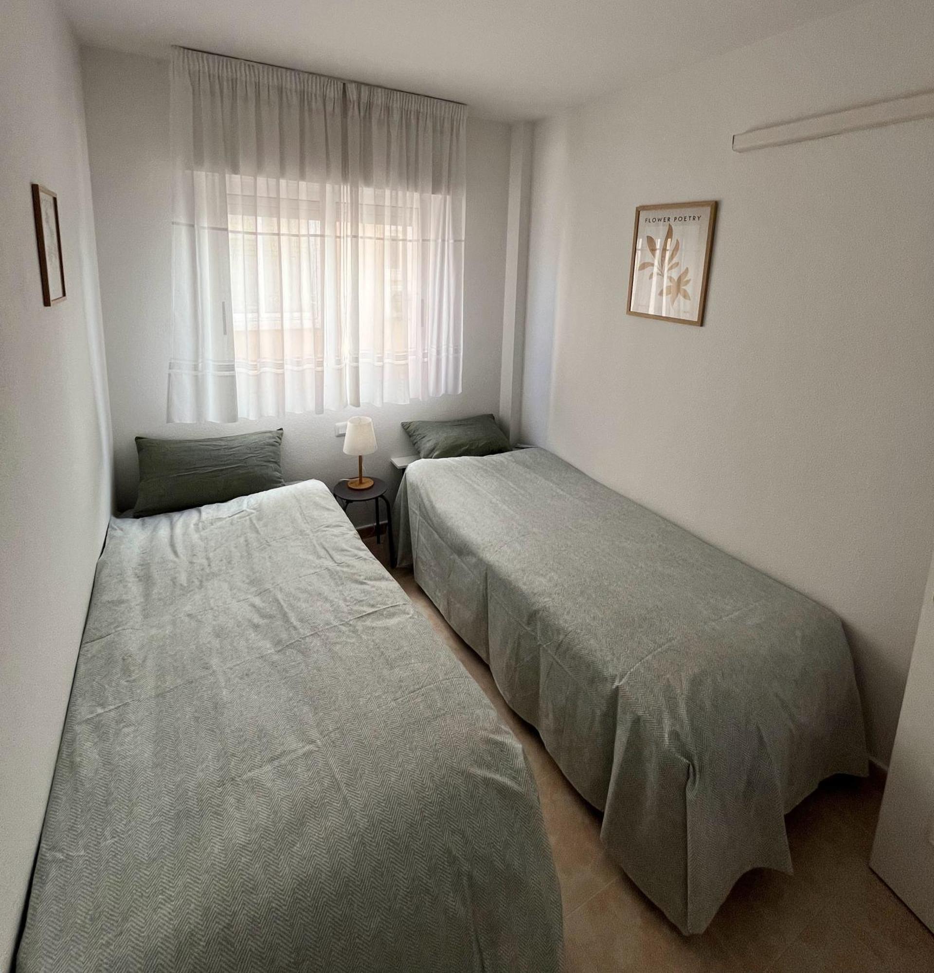 Torrevieja 2 Bedrooms Appartment Eksteriør bilde